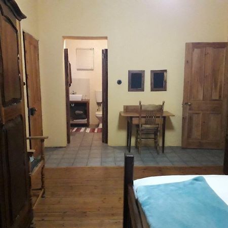 Calvinia Guesthouse Екстериор снимка